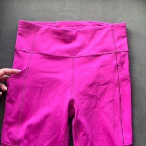 Pink Lulu lemon pants sz 6, Too small. Pockets are awesome no piling, great pink